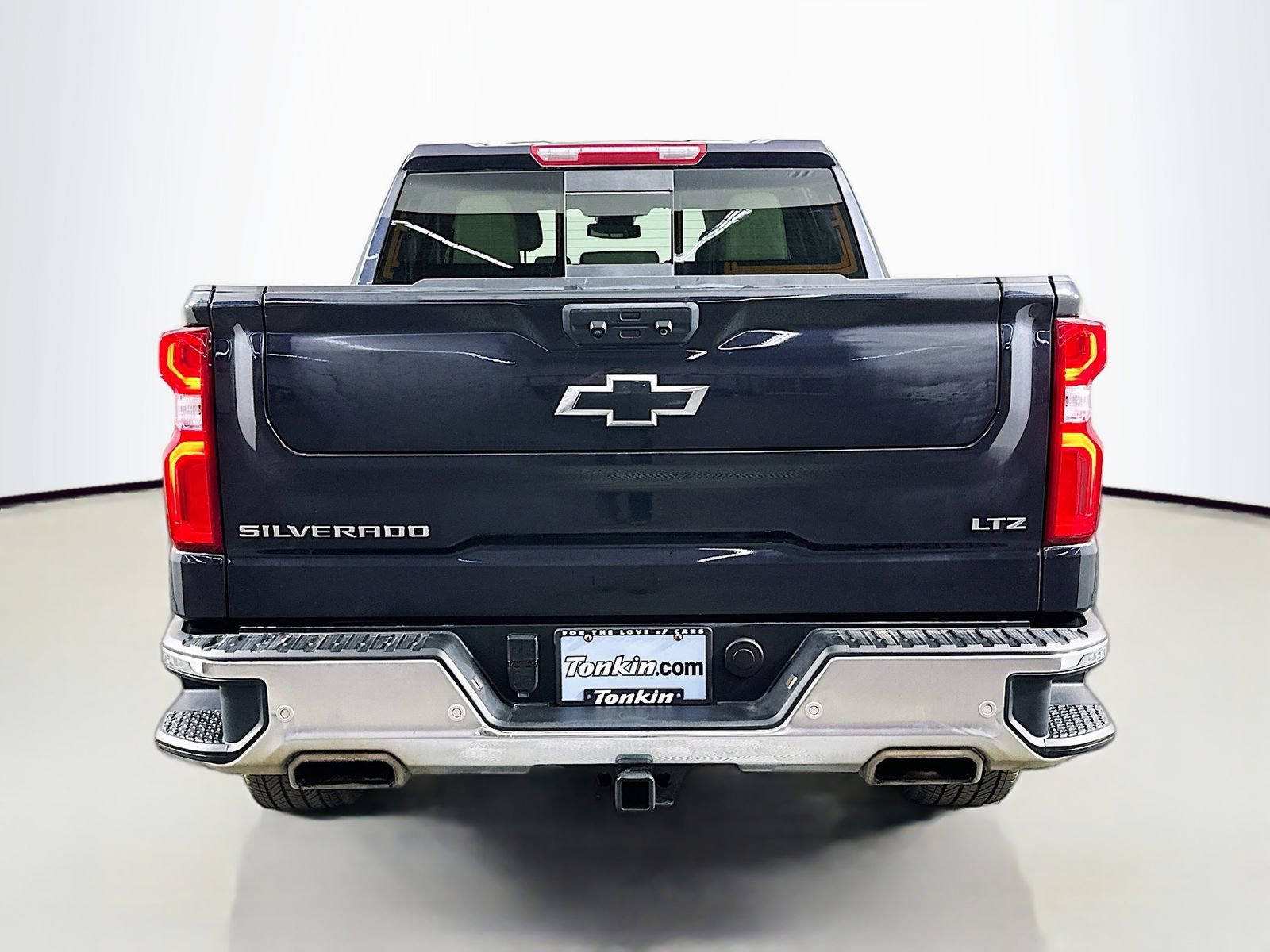 Used 2022 Chevrolet Silverado 1500 LTZ w/ LTZ Convenience Package II image 10