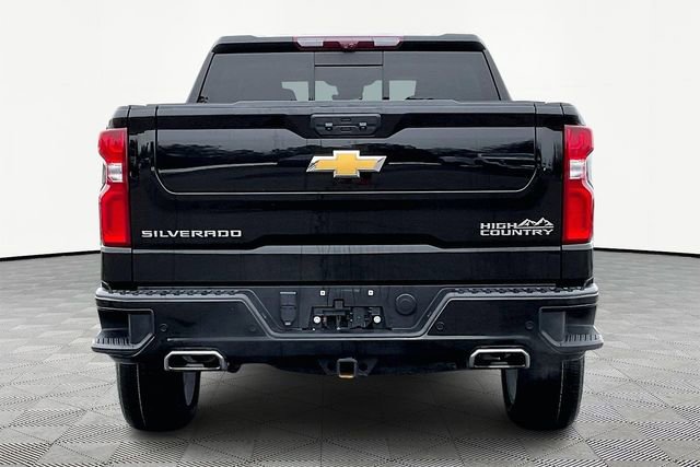 Used 2024 Chevrolet Silverado 1500 High Country w/ Technology Package image 6