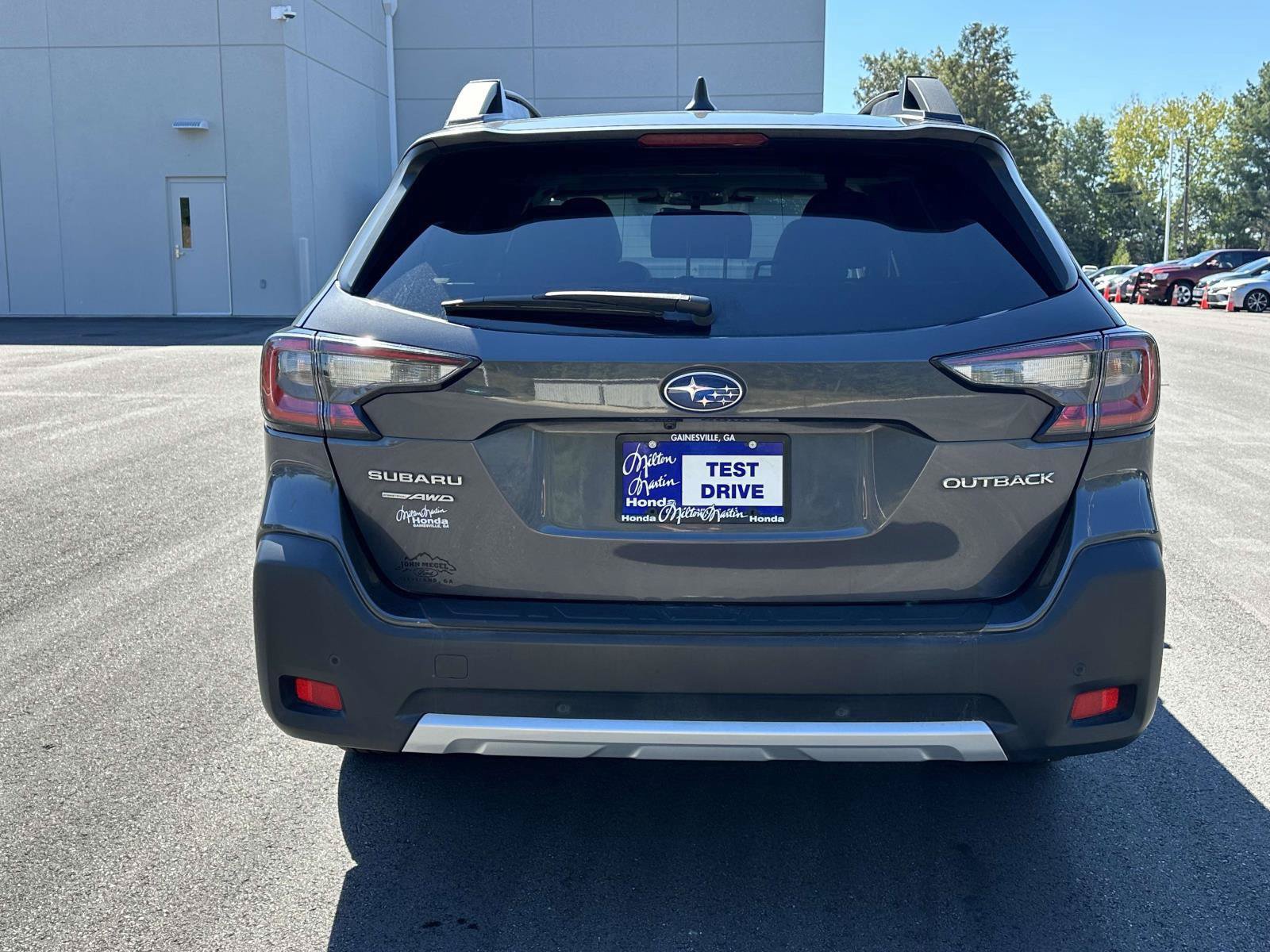 Used 2023 Subaru Outback Limited AWD/4WD image 26