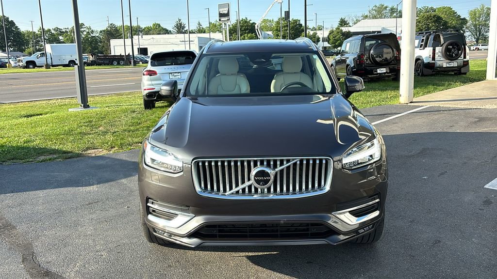 Certified 2023 Volvo XC90 B6 Plus w/ Protection Package AWD/4WD image 5