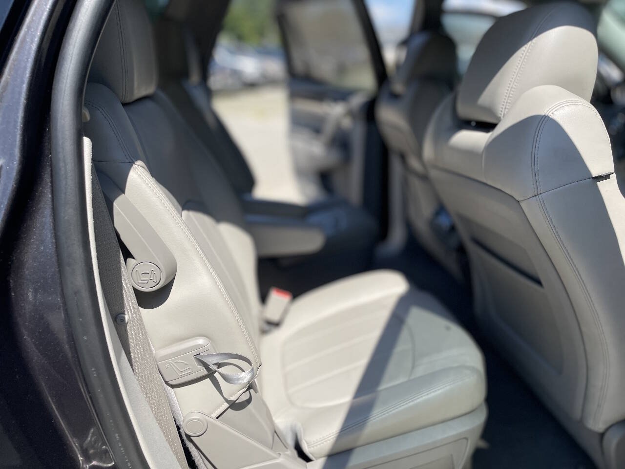 Used 2015 Buick Enclave Leather w/ Trailering Package FWD image 23