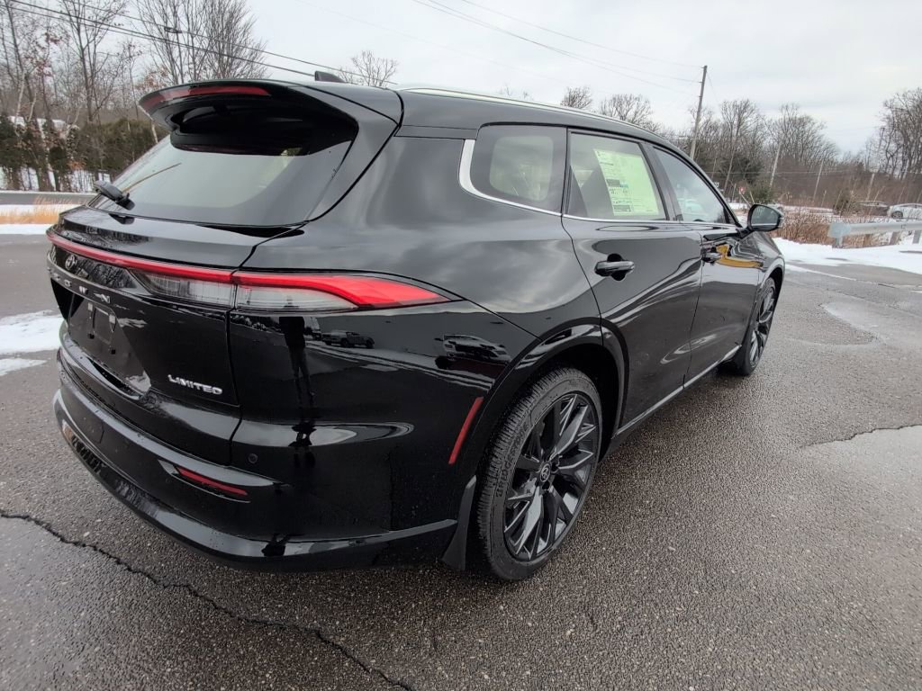 Certified 2025 Toyota Crown Signia w/ Advanced Technology Package image 6