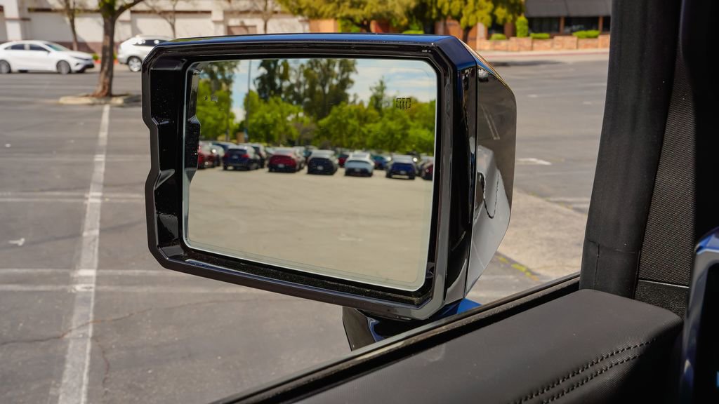 Used 2026 GMC Hummer EV SUV image 17