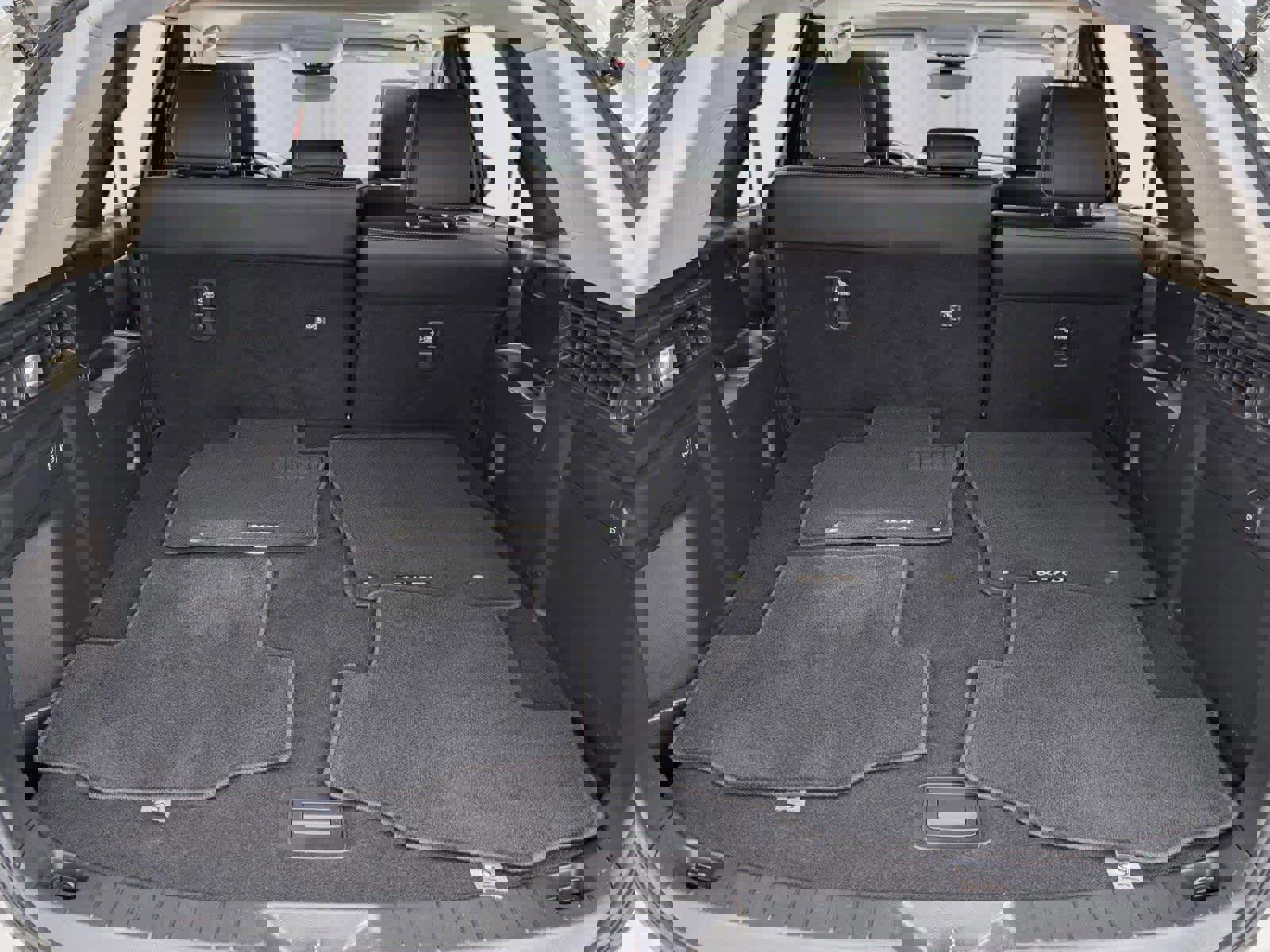 Used 2025 MAZDA CX-70 3.3 Turbo w/ Preferred Package image 12