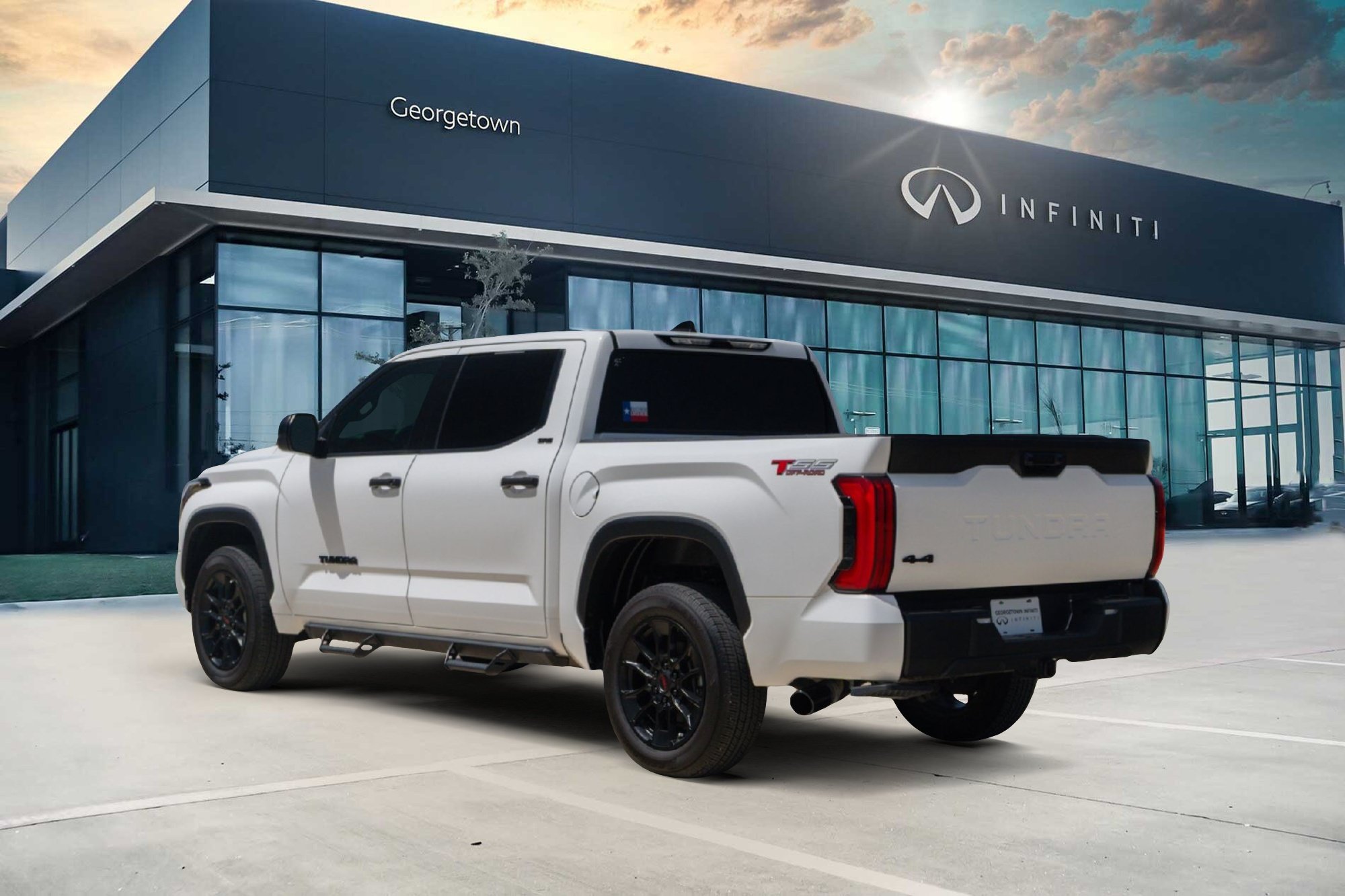 Used 2023 Toyota Tundra SR5 AWD/4WD image 7