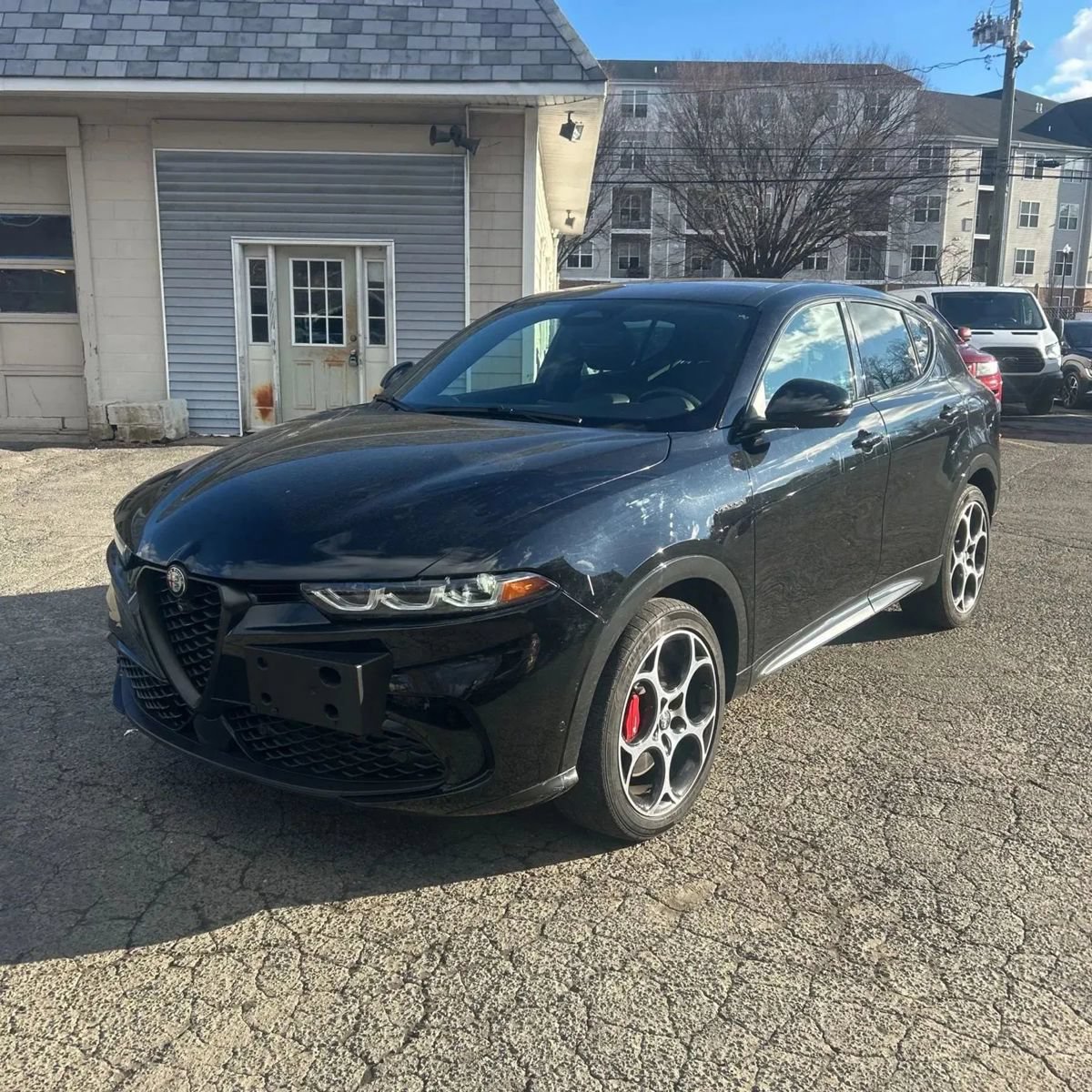 Used 2024 Alfa Romeo Tonale Veloce w/ Active Assist Package AWD/4WD image 1