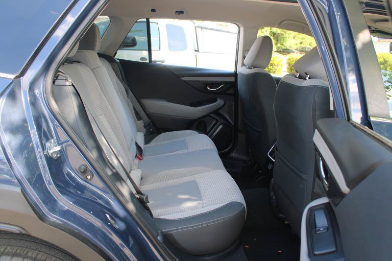 Used 2023 Subaru Outback Premium w/ Popular Package #1 AWD/4WD image 12