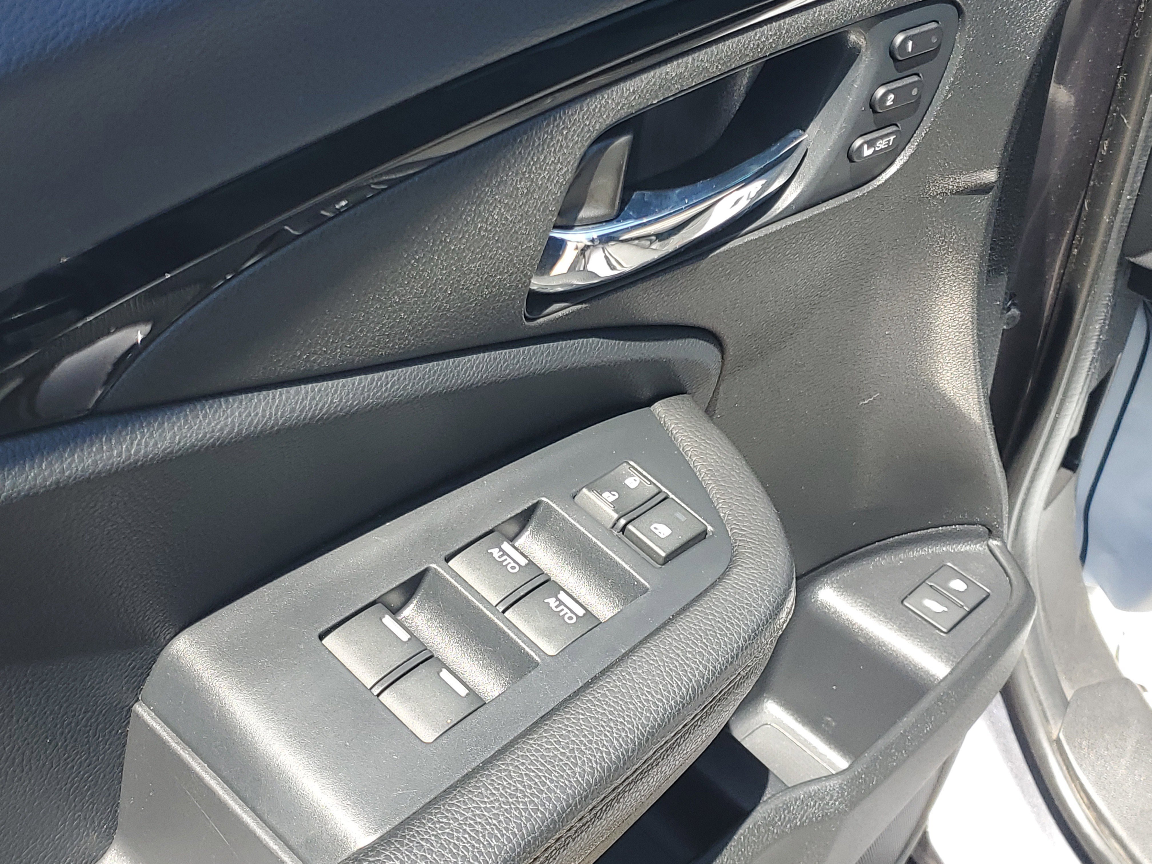 Certified 2020 Honda Passport Touring image 22