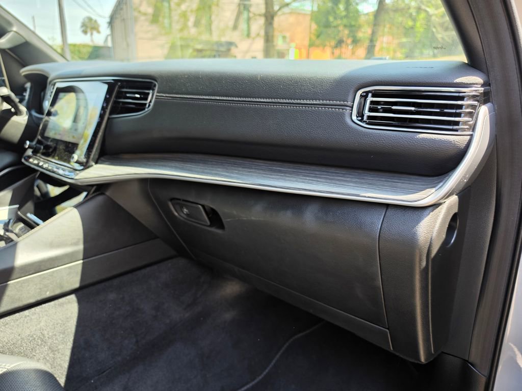 Used 2024 Jeep Wagoneer L Series II image 51