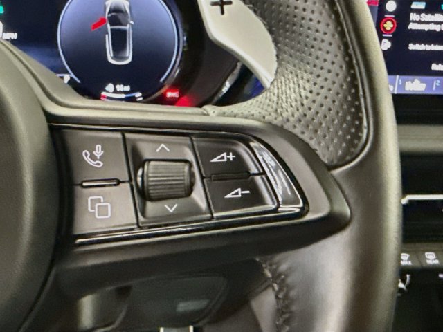 Used 2024 Alfa Romeo Tonale Veloce w/ Premium Interior Package AWD/4WD image 14