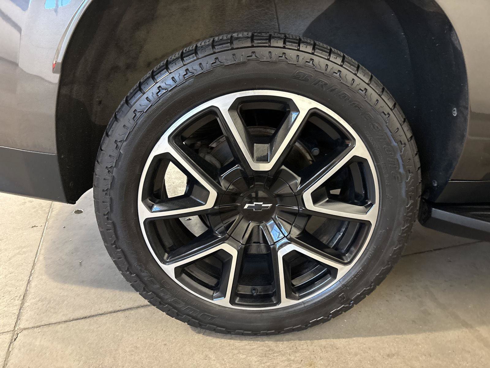 Used 2021 Chevrolet Suburban RST w/ Luxury Package AWD/4WD image 64