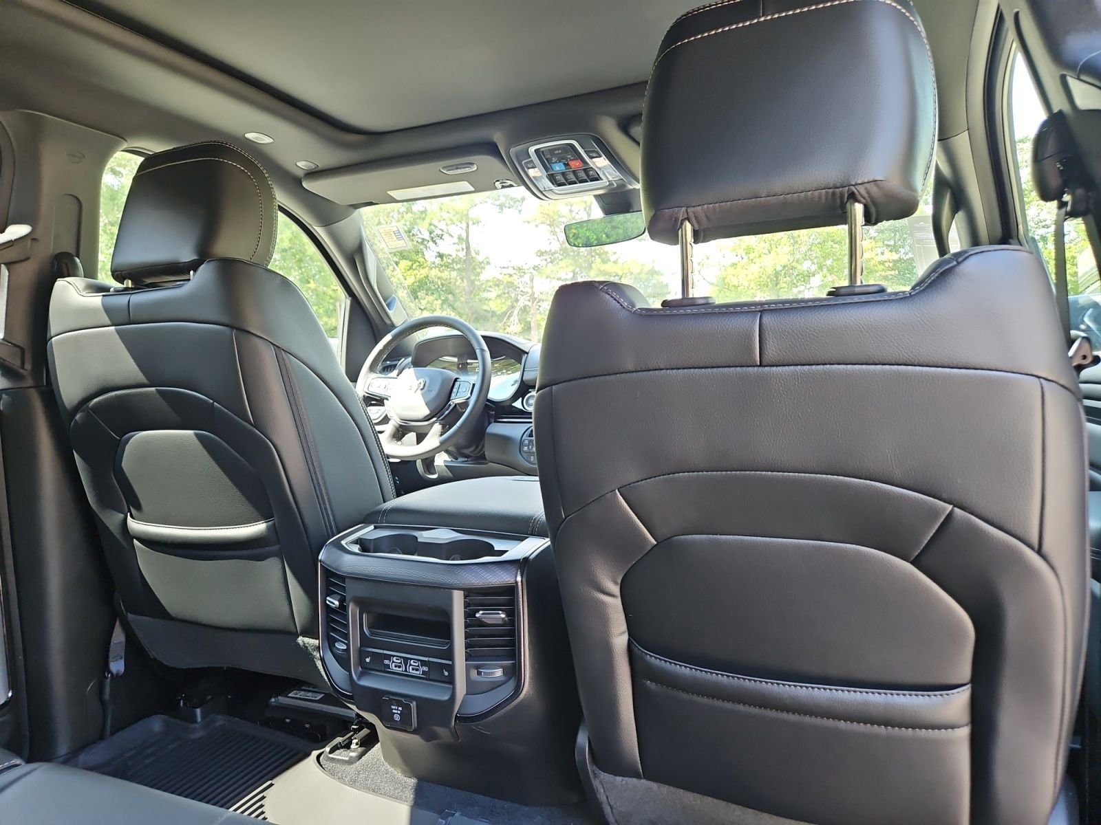 New 2026 RAM 1500 Rebel w/ Rebel Level 2 Equipment Group AWD/4WD image 18