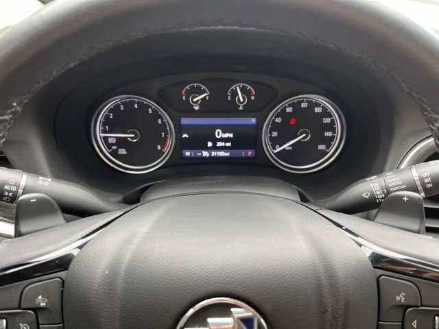 Used 2022 Buick Enclave Essence FWD image 29