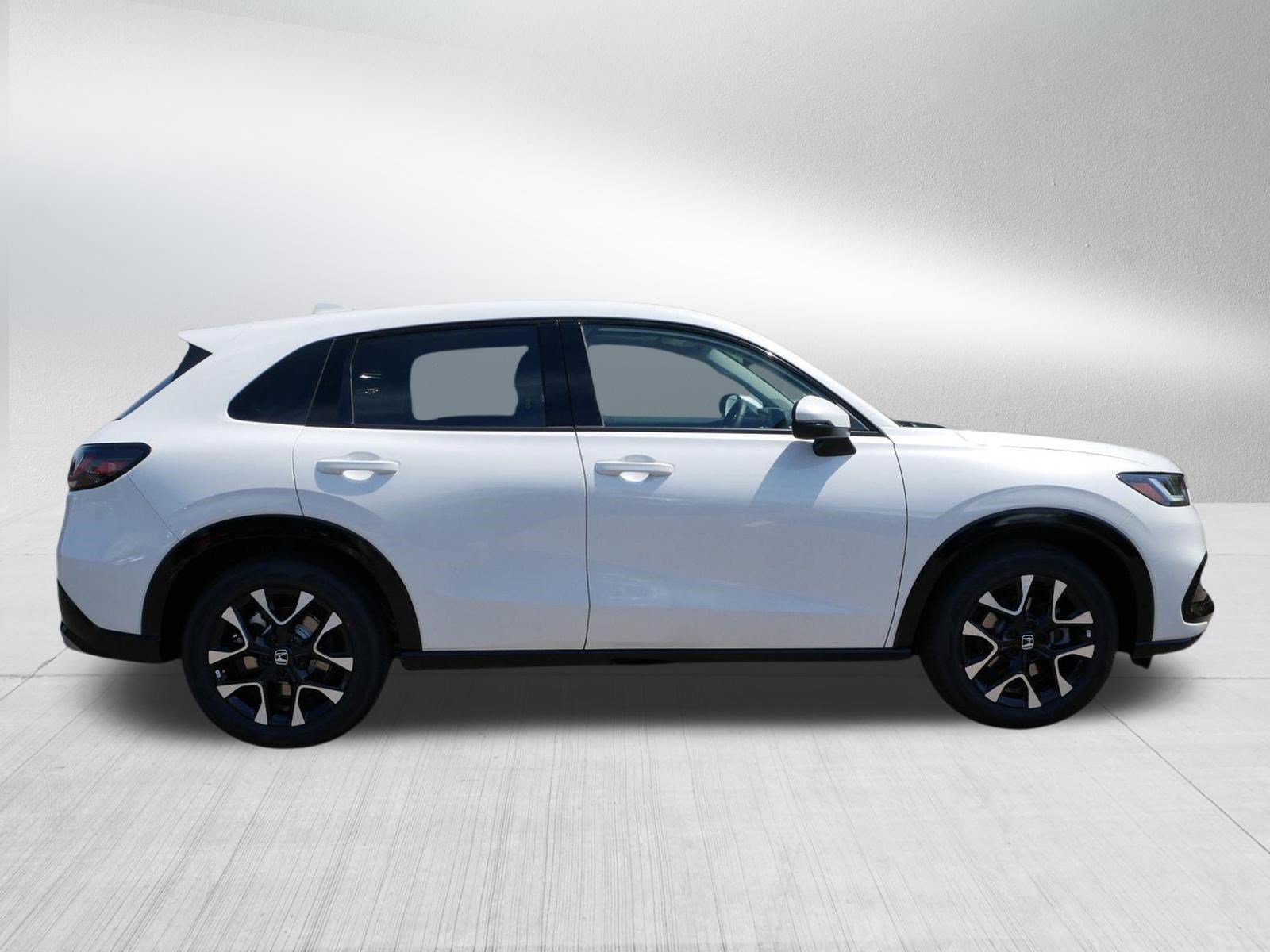 New 2027 Honda HR-V EX-L image 8