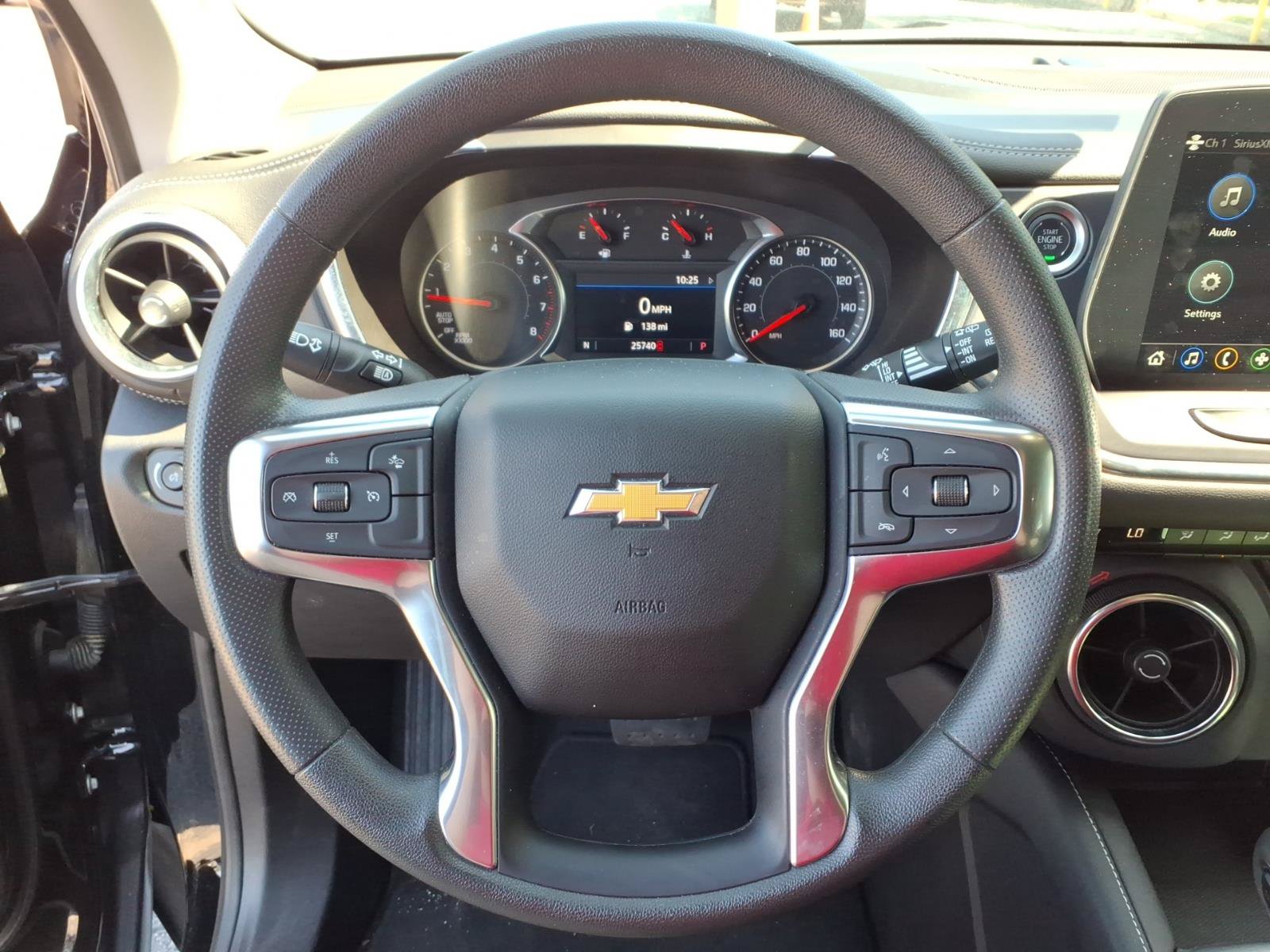 Used 2025 Chevrolet Blazer LT FWD image 20