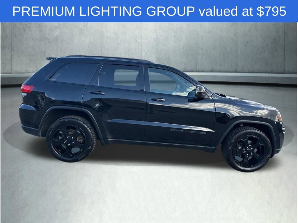 Used 2020 Jeep Grand Cherokee Laredo AWD/4WD image 8