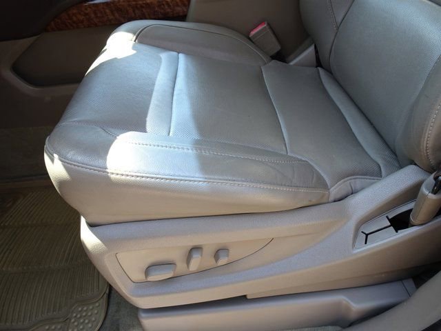 Used 2017 Chevrolet Tahoe Premier AWD/4WD image 10