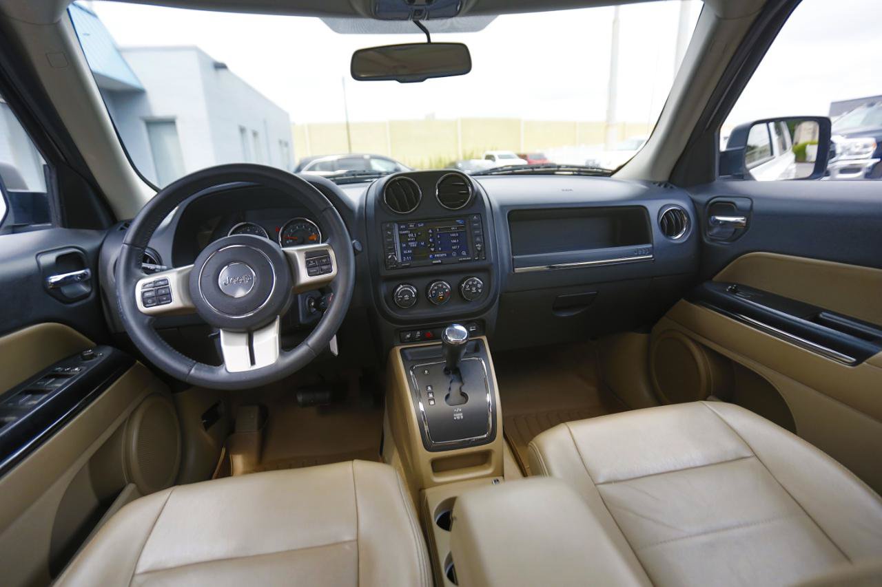 Used 2014 Jeep Patriot Limited w/ Sun/Sound Group AWD/4WD image 11