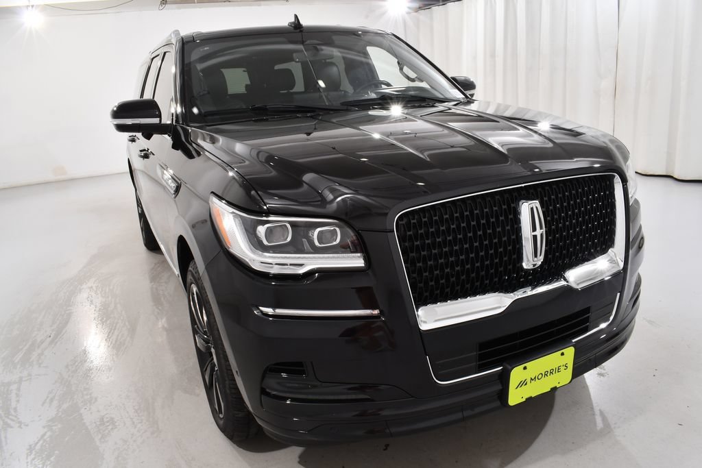 Used 2024 Lincoln Navigator L Reserve AWD/4WD image 4