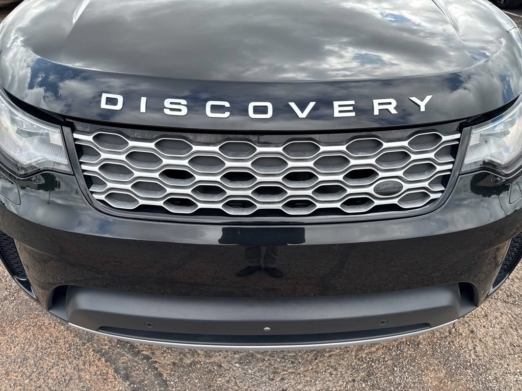 Used 2025 Land Rover Discovery S AWD/4WD image 56