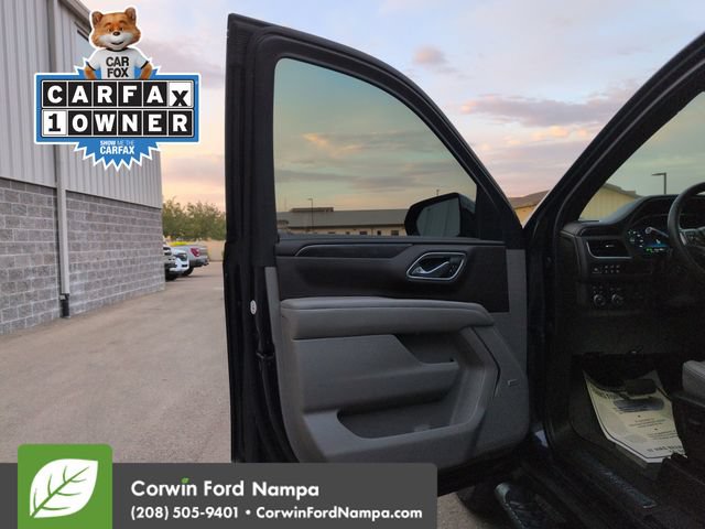 Used 2024 Chevrolet Tahoe Z71 w/ Luxury Package AWD/4WD image 10
