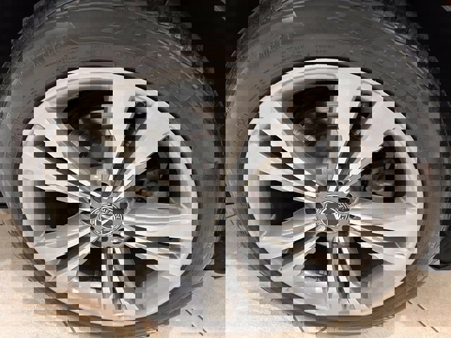 Used 2019 Mercedes-Benz S 560 4MATIC Sedan image 21