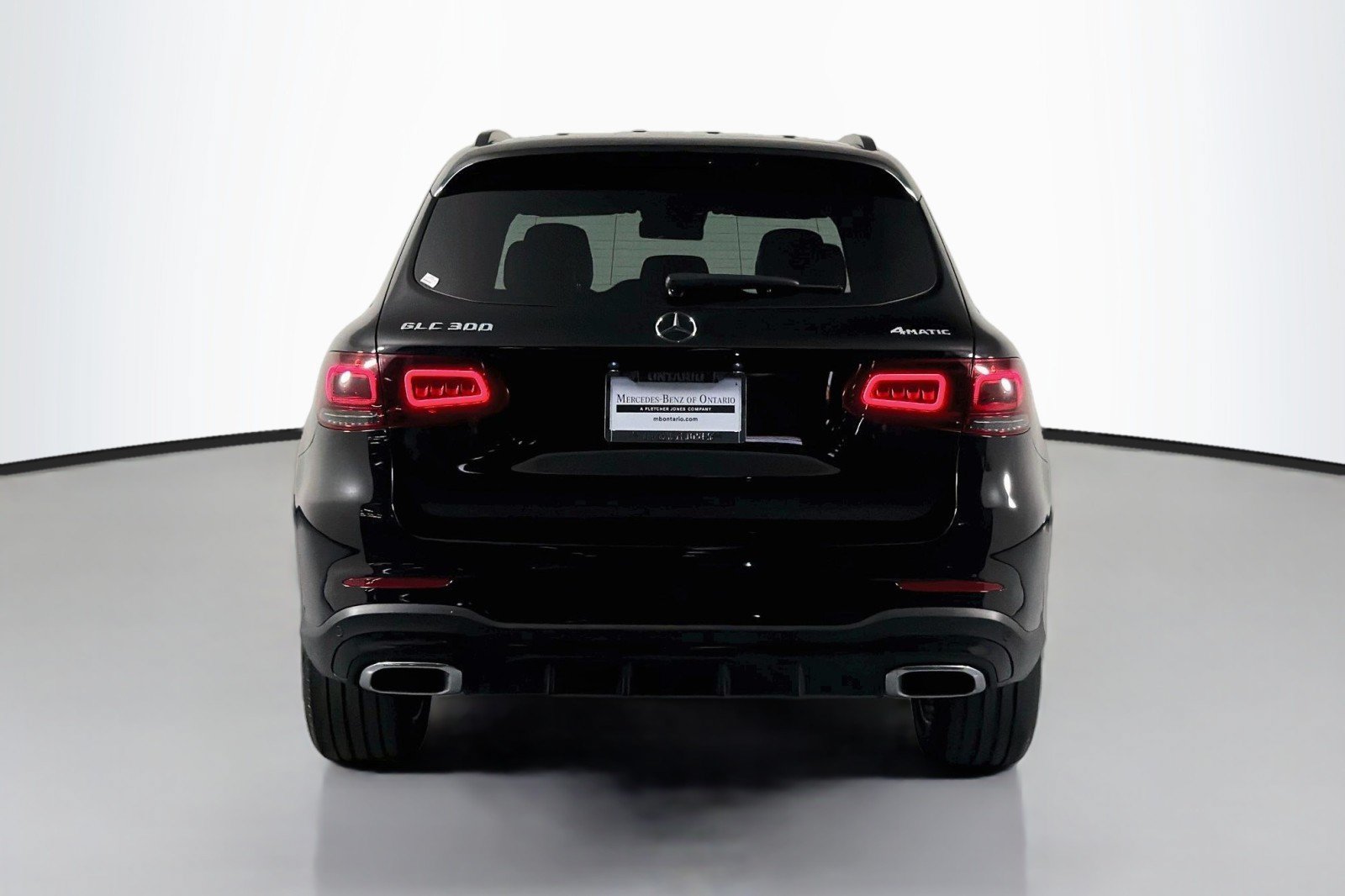 Certified 2022 Mercedes-Benz GLC 300 4MATIC w/ AMG Line image 5