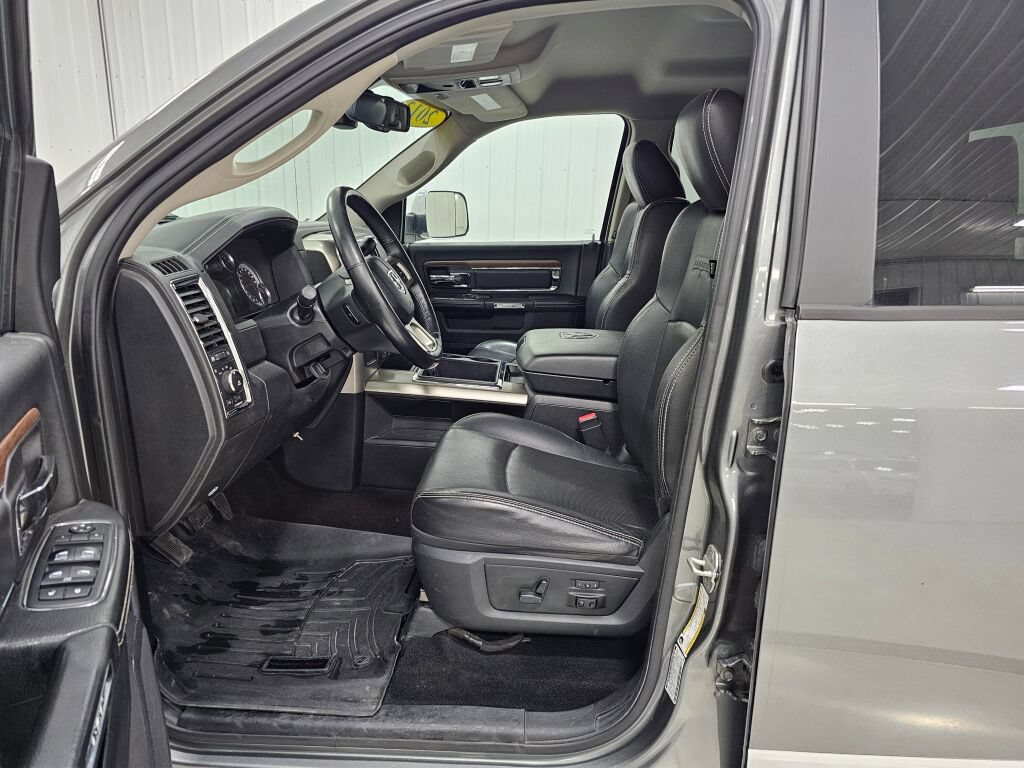 Used 2013 RAM 2500 Laramie w/ Cold Weather Group AWD/4WD image 11