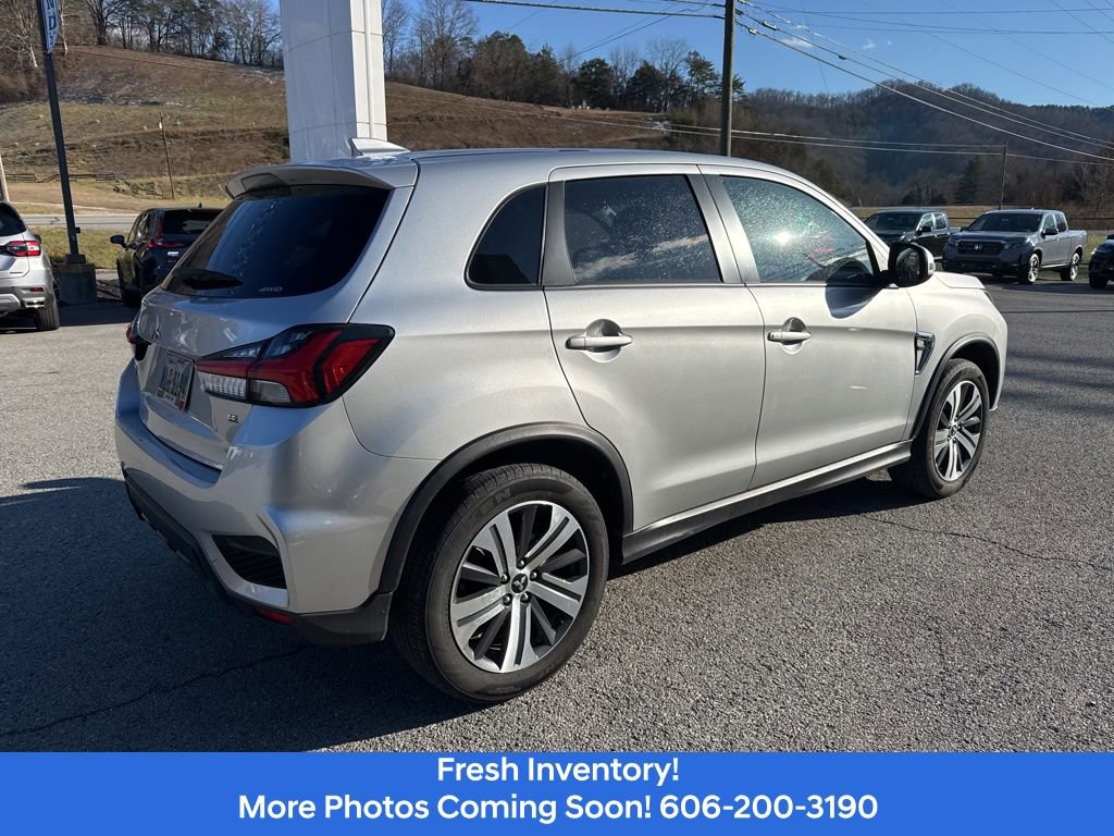 Used 2024 Mitsubishi Outlander Sport SE image 4