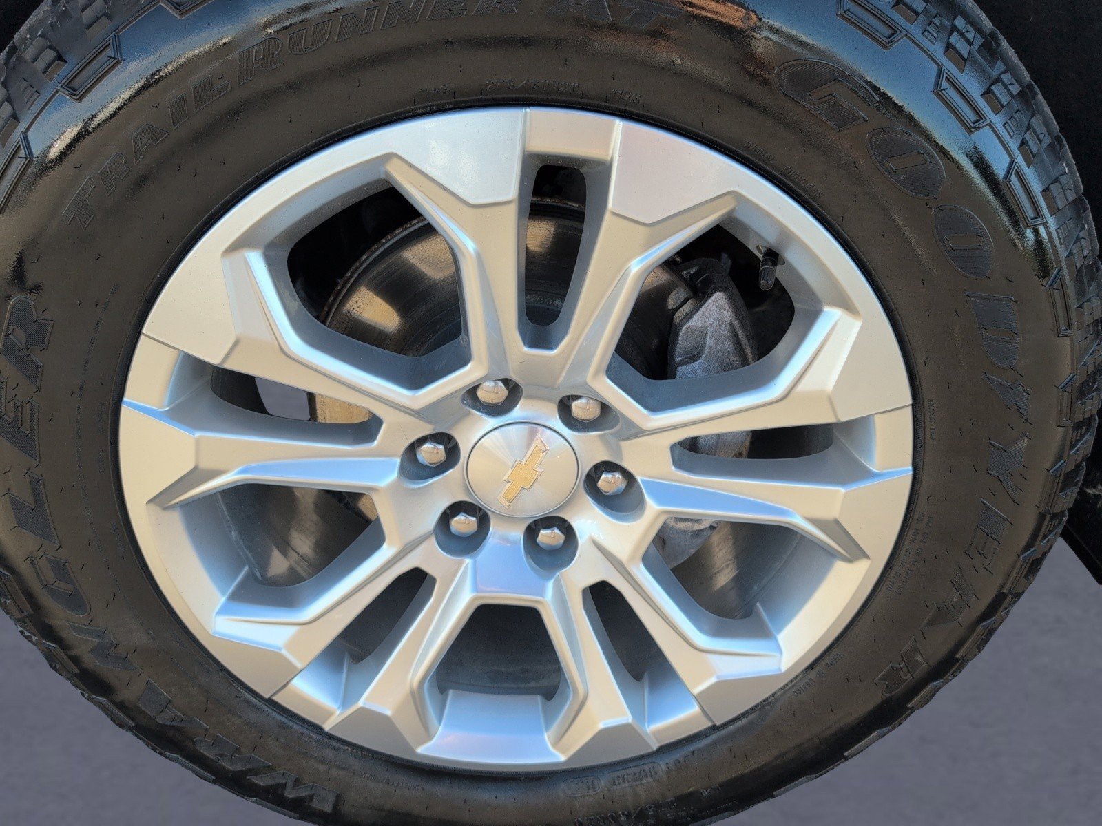 Used 2023 Chevrolet Silverado 1500 LTZ w/ LTZ Premium Package image 38