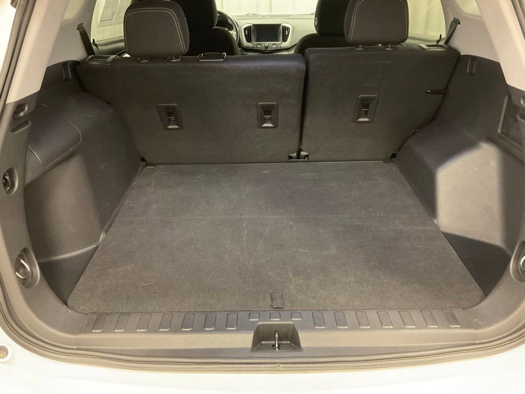 Used 2021 GMC Terrain SLE w/ Driver Convenience Package image 23