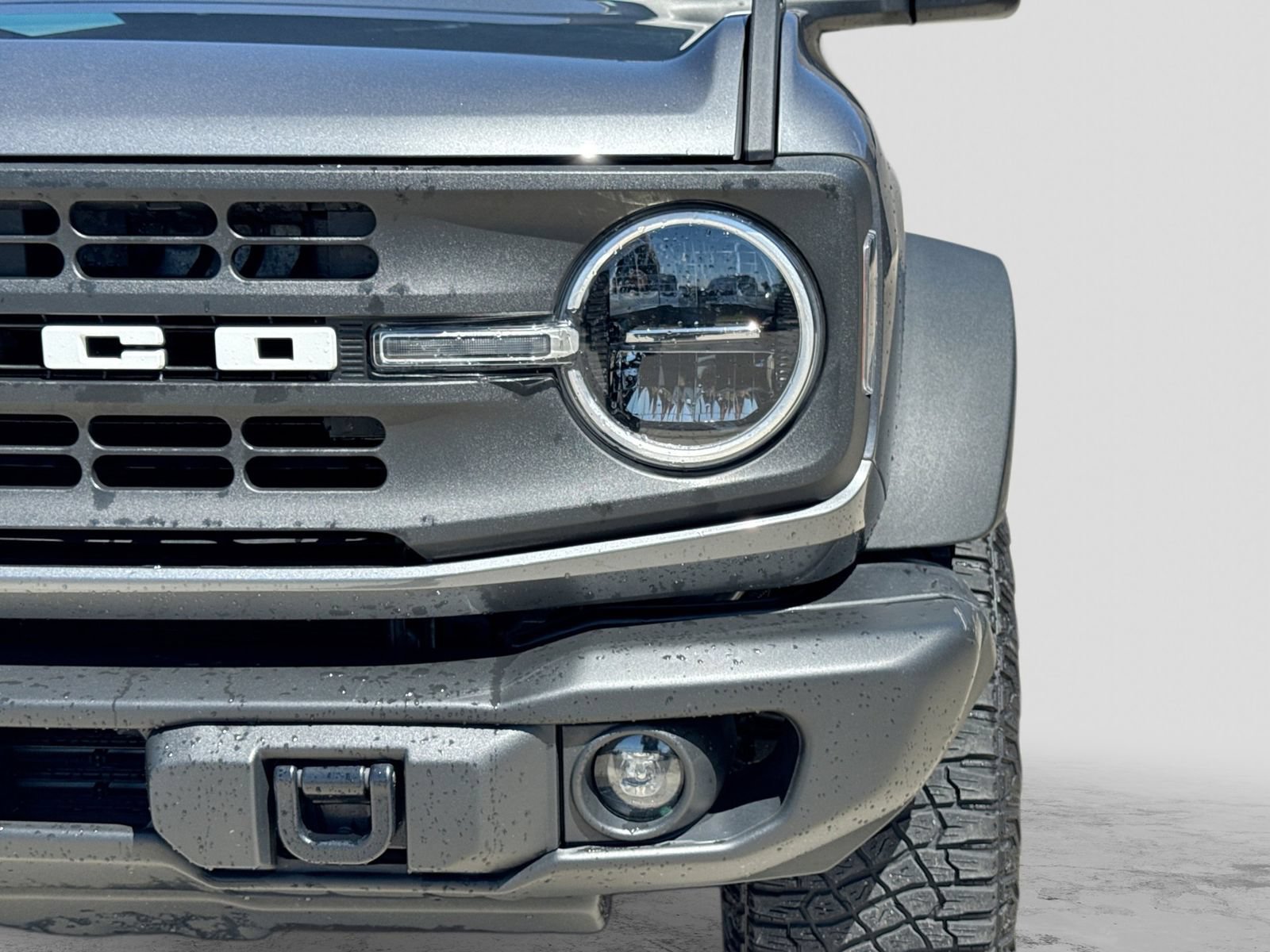 Certified 2022 Ford Bronco Black Diamond w/ Sasquatch Package AWD/4WD image 14