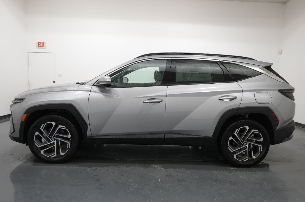 New 2026 Hyundai Tucson Limited w/ Tow & Go Package AWD/4WD image 4