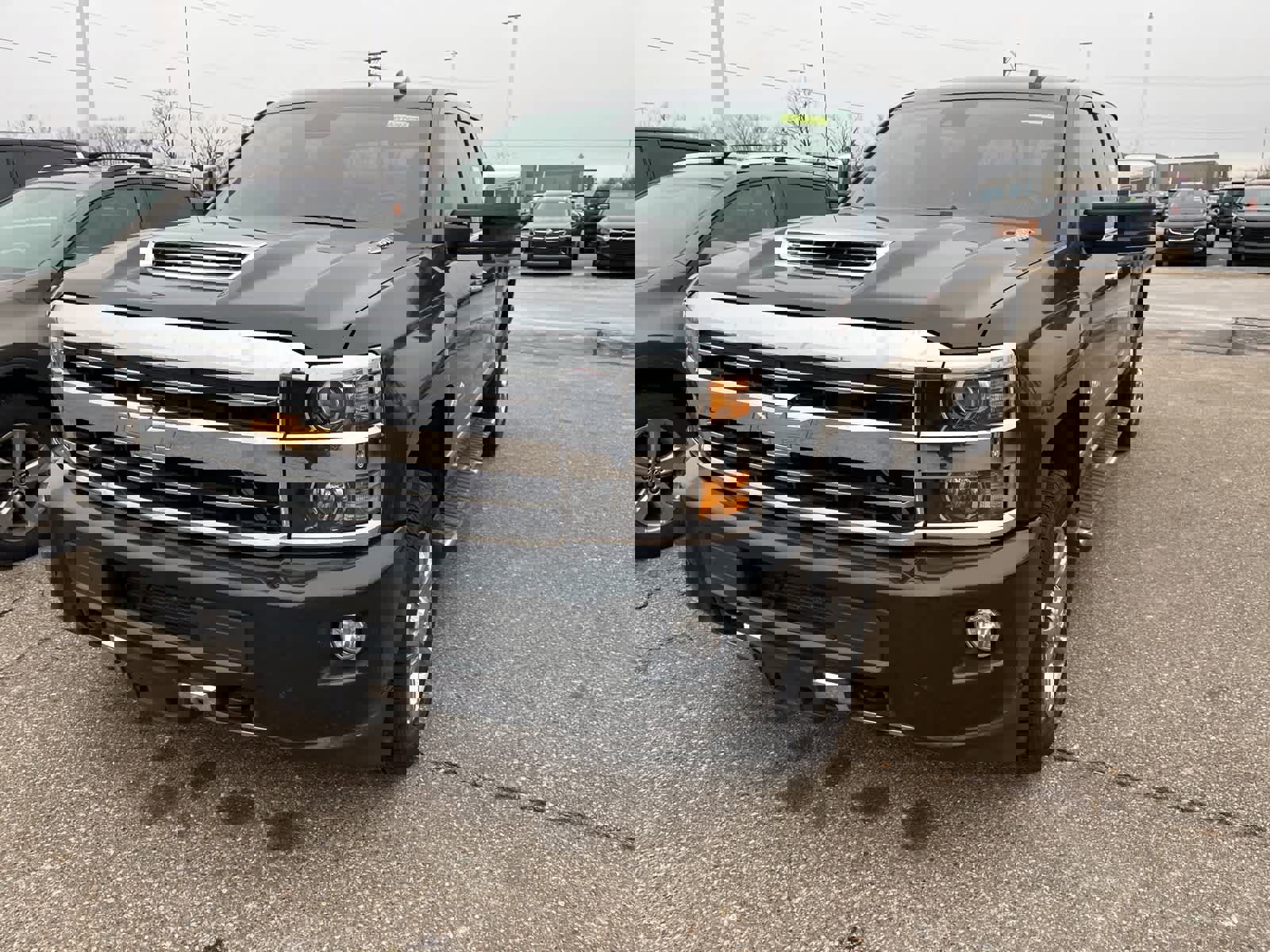 Used 2018 Chevrolet Silverado 2500 High Country image 3