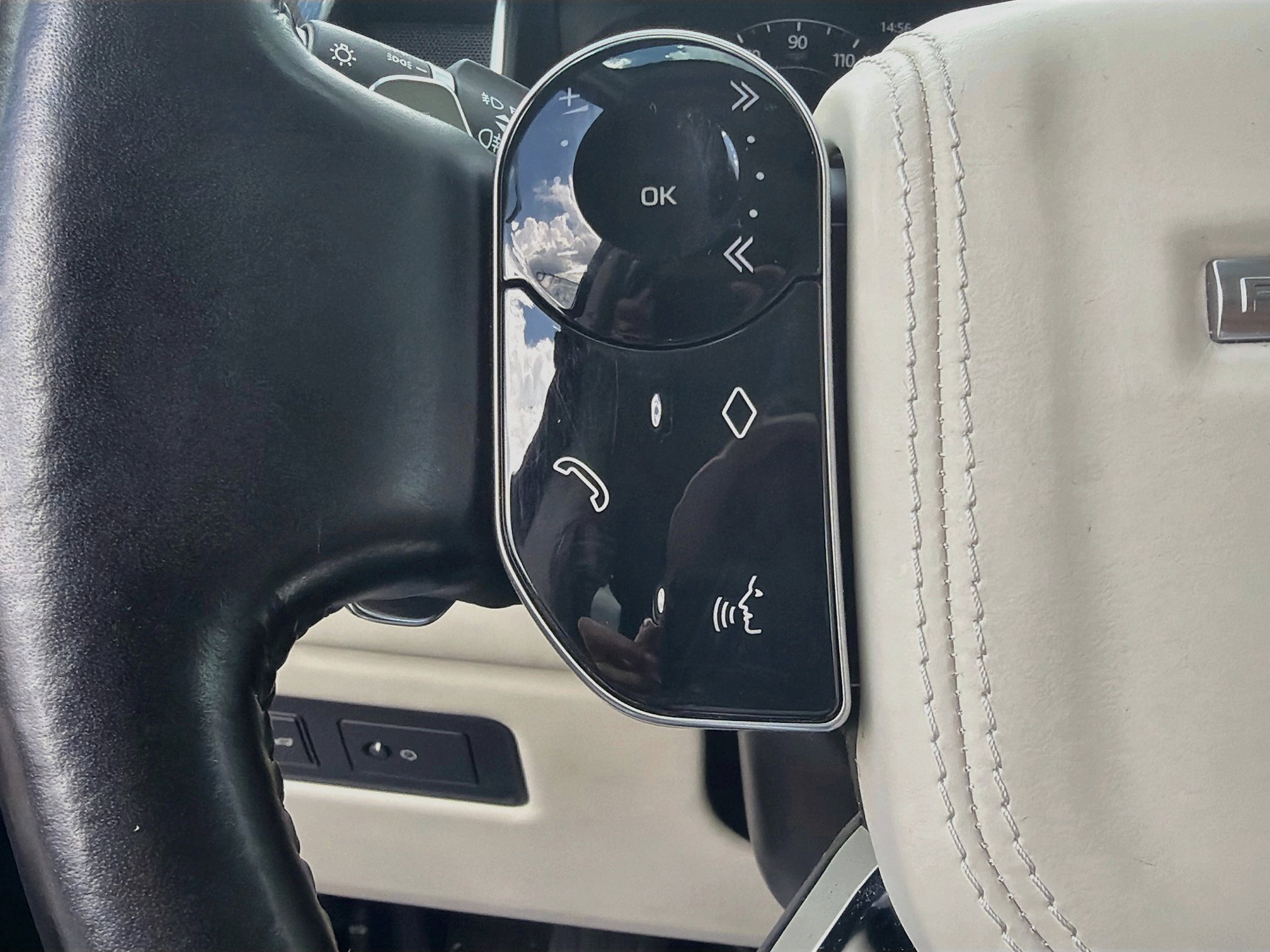 Used 2020 Land Rover Range Rover Autobiography AWD/4WD image 37