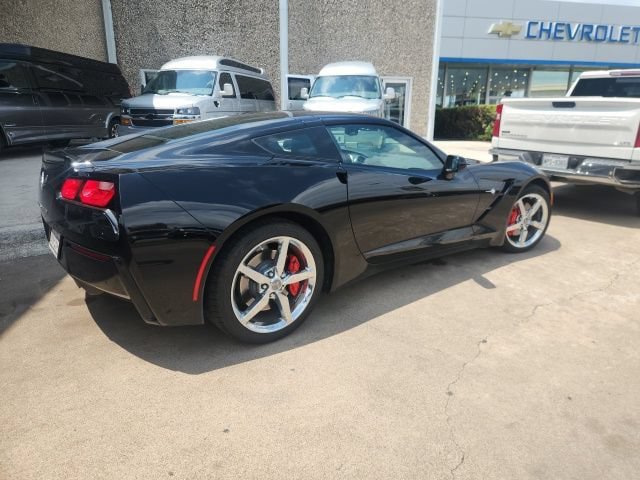 Used 2014 Chevrolet Corvette Stingray Coupe w/ 2LT Preferred Equipment Group RWD image 4