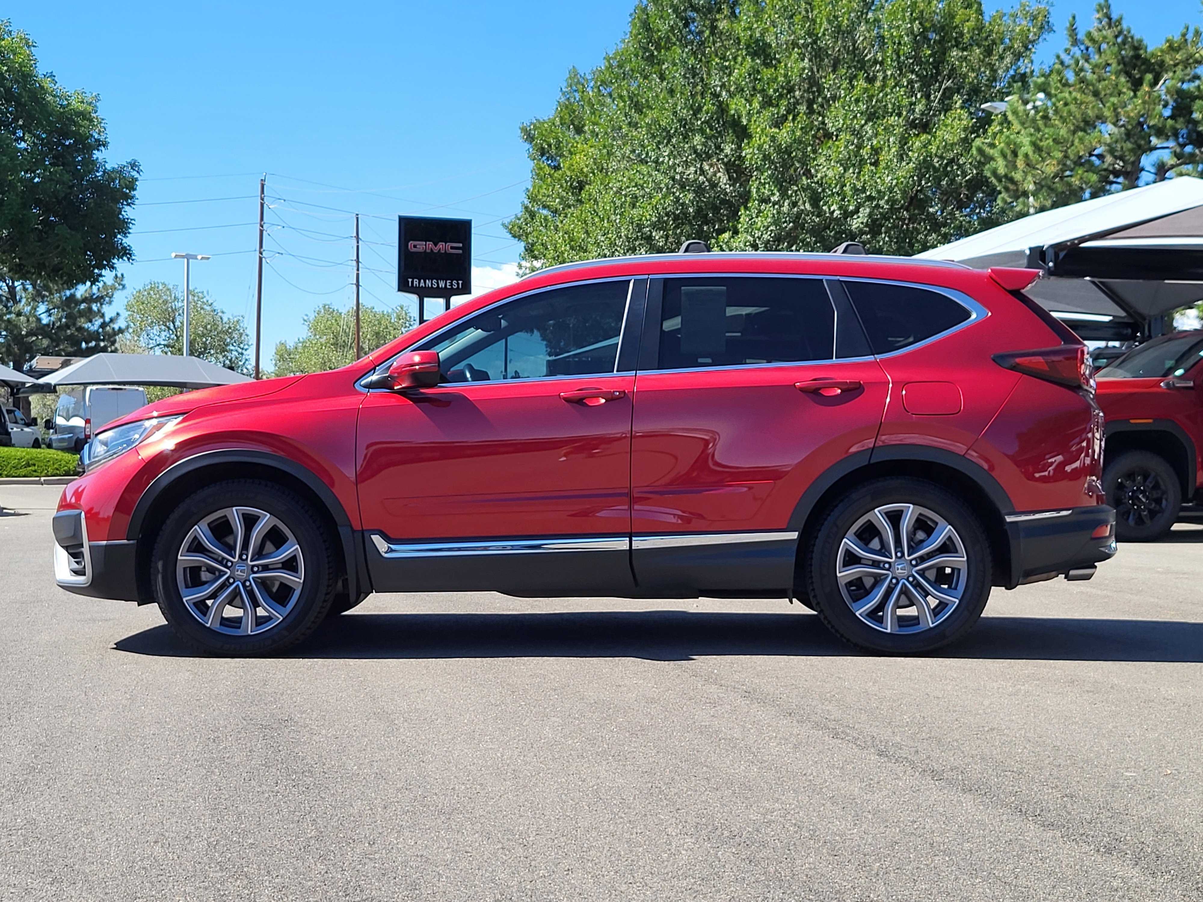 Used 2022 Honda CR-V Touring image 4