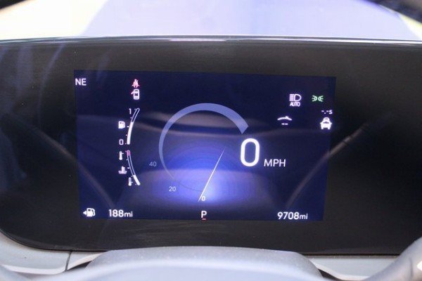 Used 2025 Buick Envista Sport Touring image 23