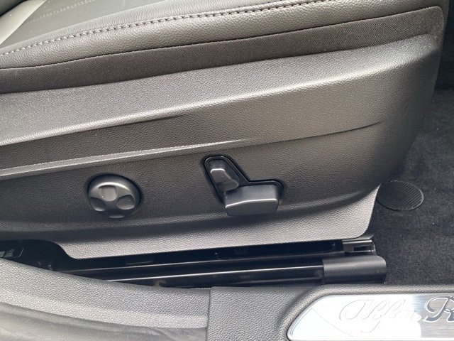 New 2025 Alfa Romeo Giulia AWD image 39