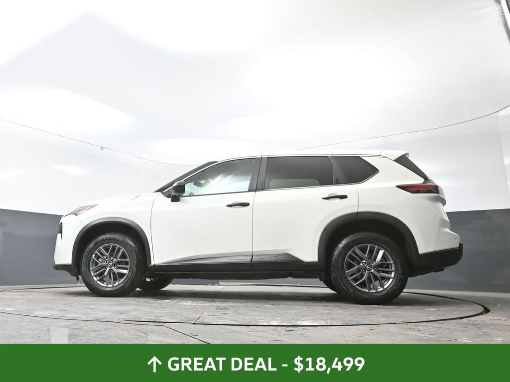 Used 2024 Nissan Rogue S image 55
