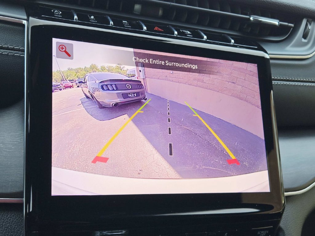 New 2025 Jeep Grand Cherokee L Limited AWD/4WD image 27