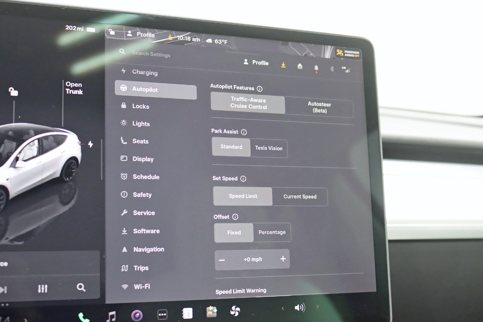 Used 2022 Tesla Model Y Long Range image 23