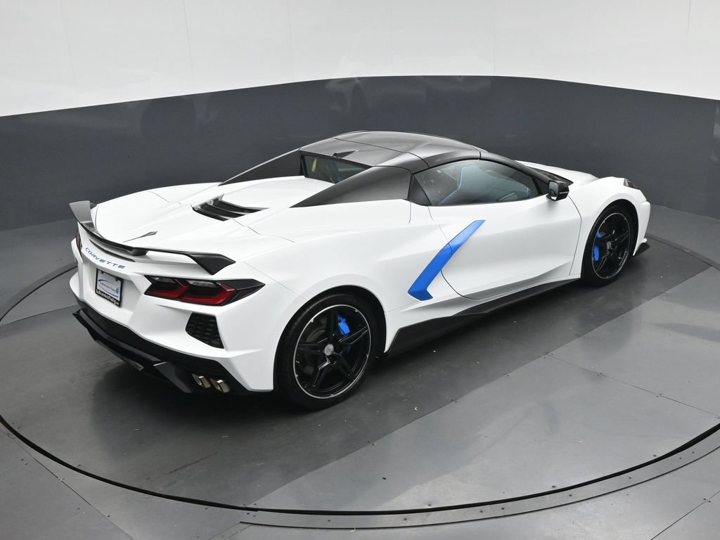 Used 2021 Chevrolet Corvette Stingray Premium Conv w/ Z51 Performance Package RWD image 55
