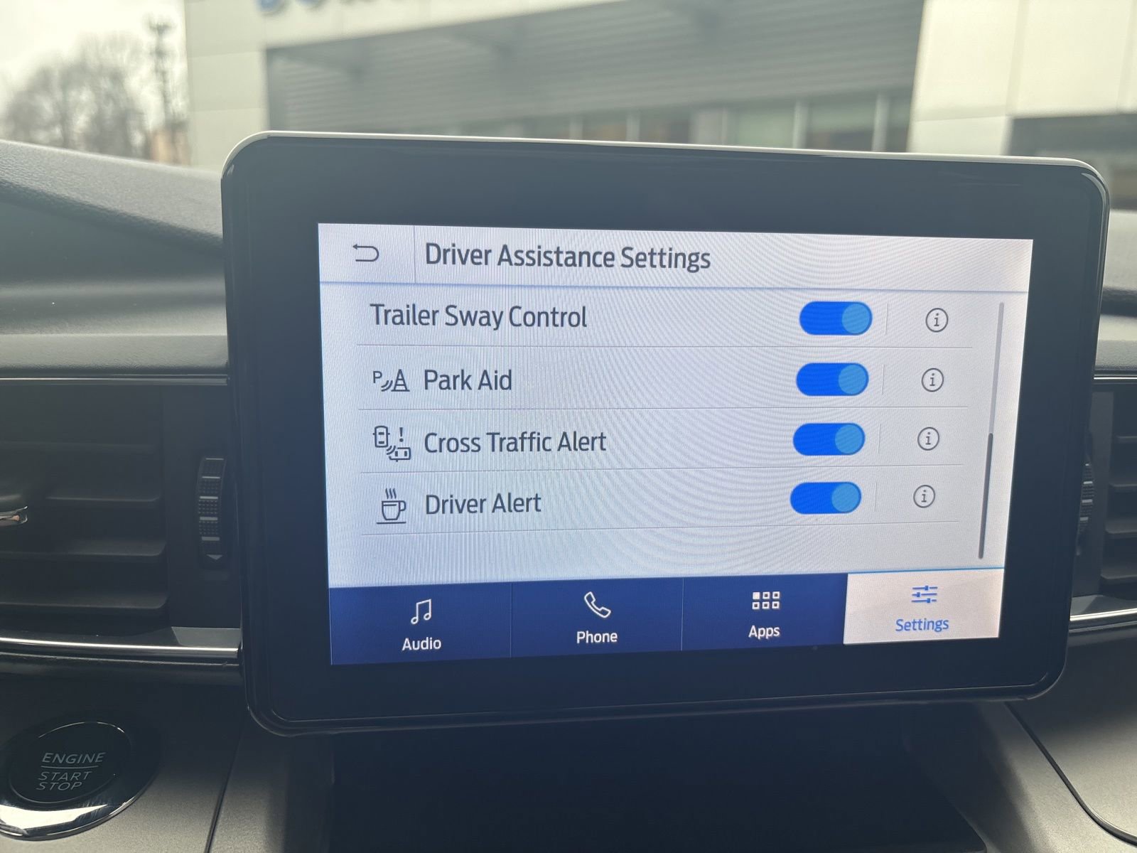 Certified 2022 Ford Explorer XLT w/ Equipment Group 202A image 22