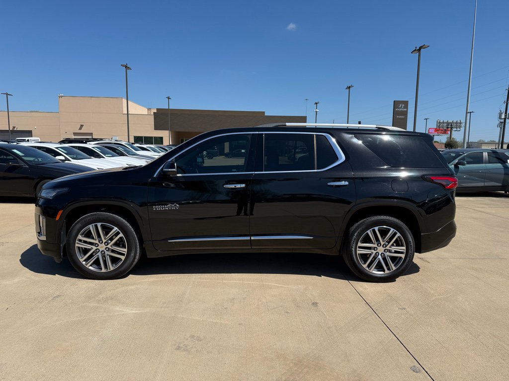 Used 2024 Chevrolet Traverse High Country AWD/4WD image 10