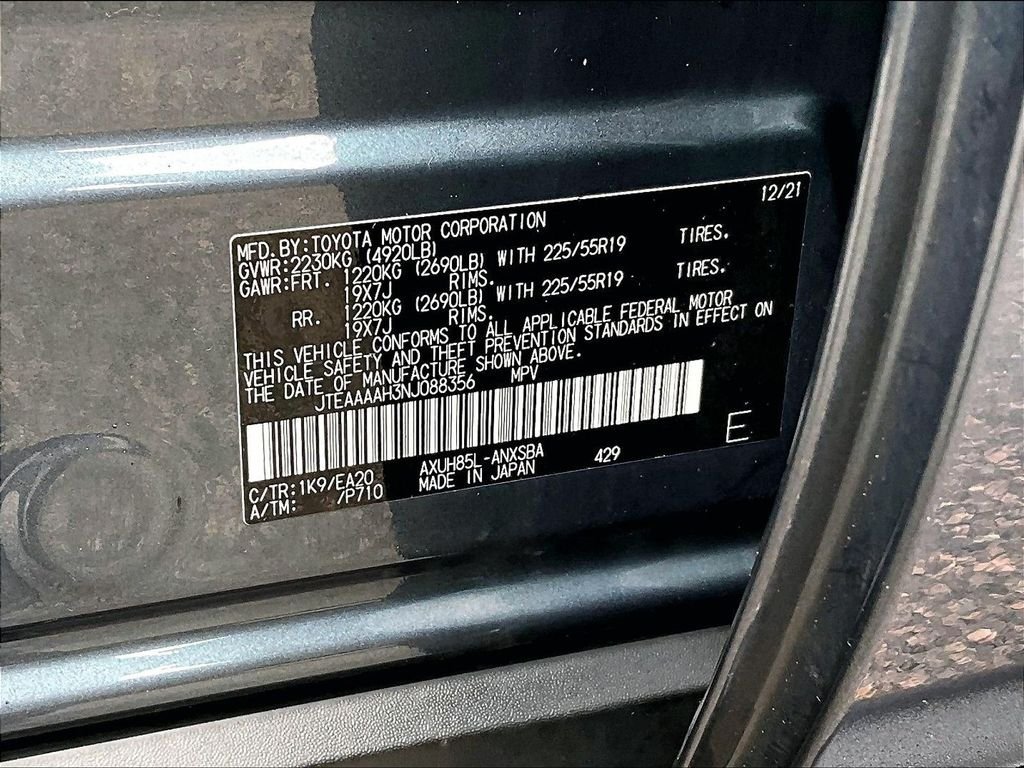 Certified 2022 Toyota Venza Limited w/ Advanced Technology Package AWD/4WD image 35