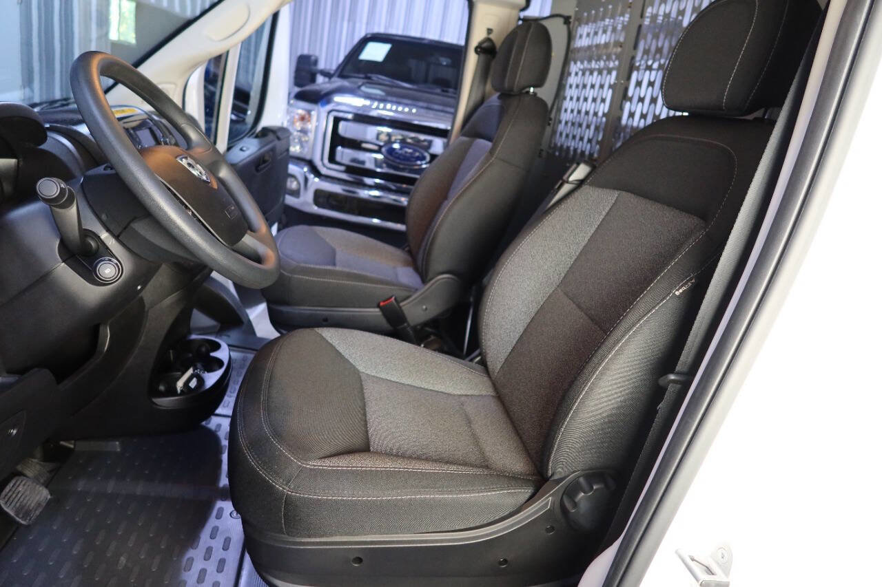 Used 2021 RAM ProMaster 2500 image 23