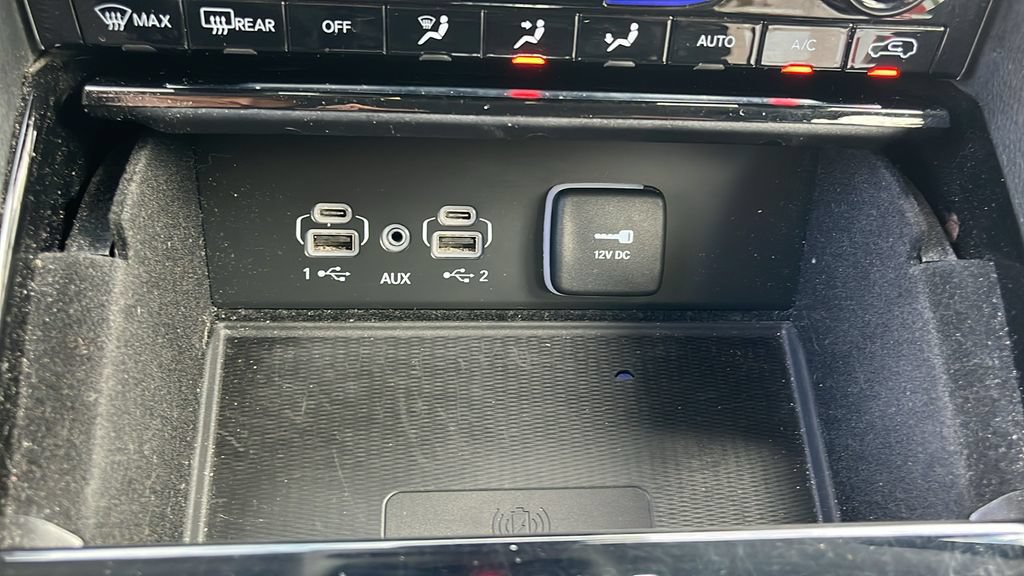 Used 2022 Jeep Grand Cherokee L Laredo w/ Luxury Tech Group I AWD/4WD image 15