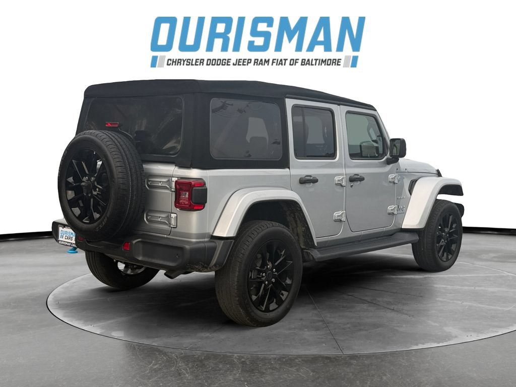 Used 2024 Jeep Wrangler Unlimited Sahara w/ Safety Group AWD/4WD image 6