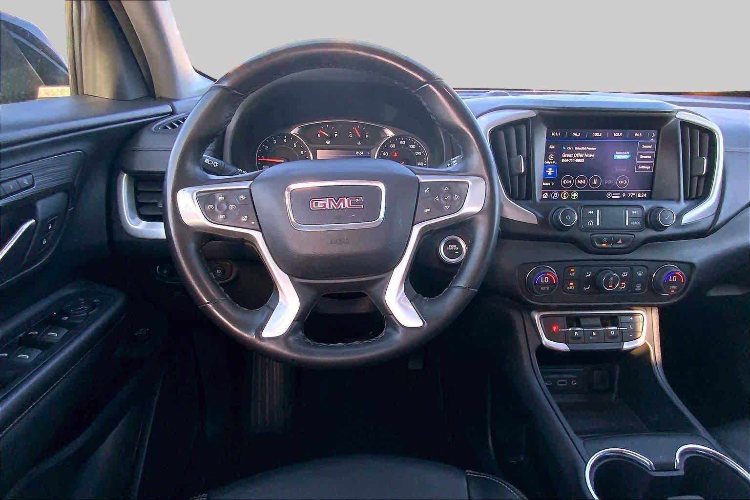 Used 2024 GMC Terrain SLT AWD/4WD image 6
